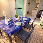 Maison 4 Personnes 100m De La 펜션 *