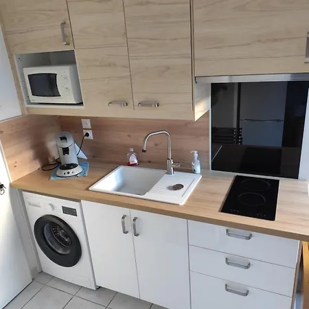Maison 4 Personnes 100m De La 度假居
