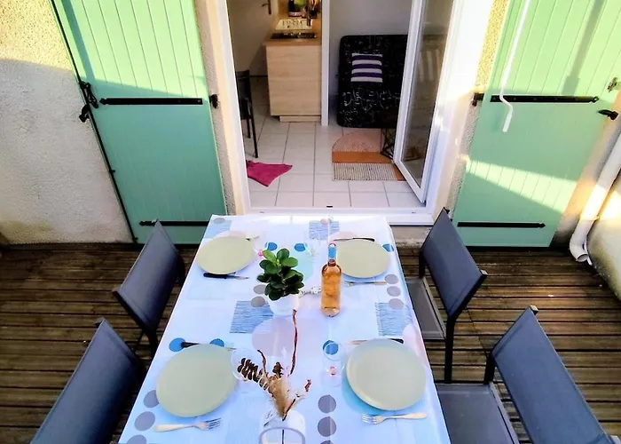 Maison 4 Personnes 100m De La Hébergement de vacances *